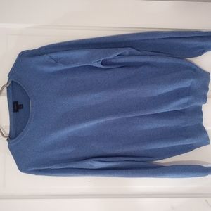 Long sleeve sweatshirt